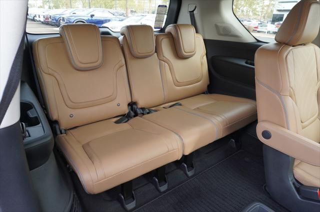 new 2025 INFINITI QX80 car, priced at $88,100