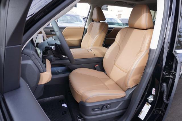 new 2025 INFINITI QX80 car, priced at $88,100