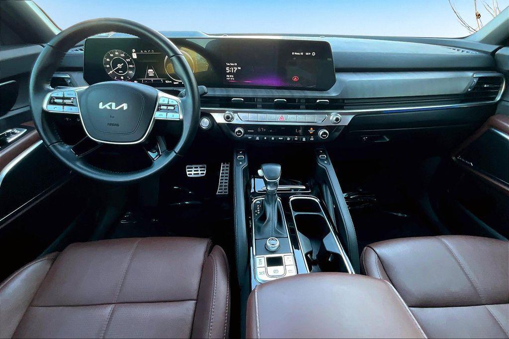 used 2024 Kia Telluride car, priced at $38,000