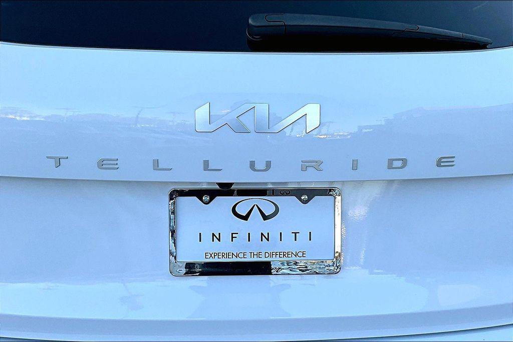 used 2024 Kia Telluride car, priced at $38,000