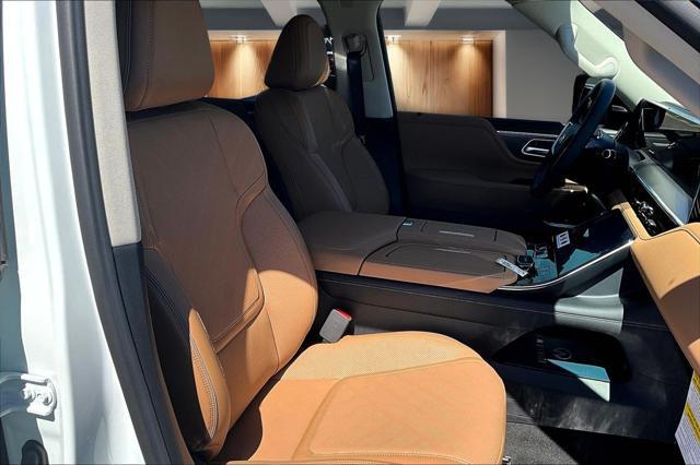 new 2025 INFINITI QX80 car, priced at $89,000