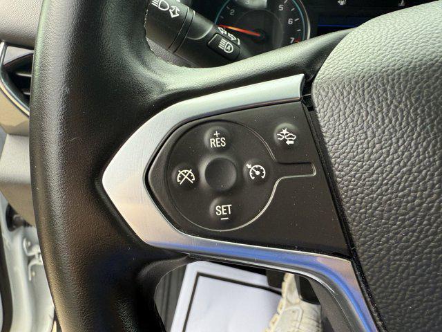 used 2023 Chevrolet Traverse car, priced at $32,497