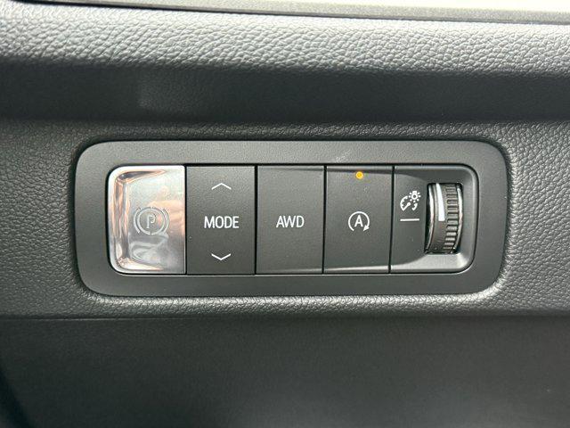 new 2026 Chevrolet Traverse car, priced at $49,855