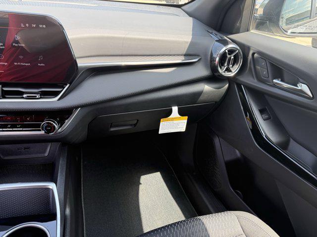 new 2026 Chevrolet Equinox car, priced at $31,995
