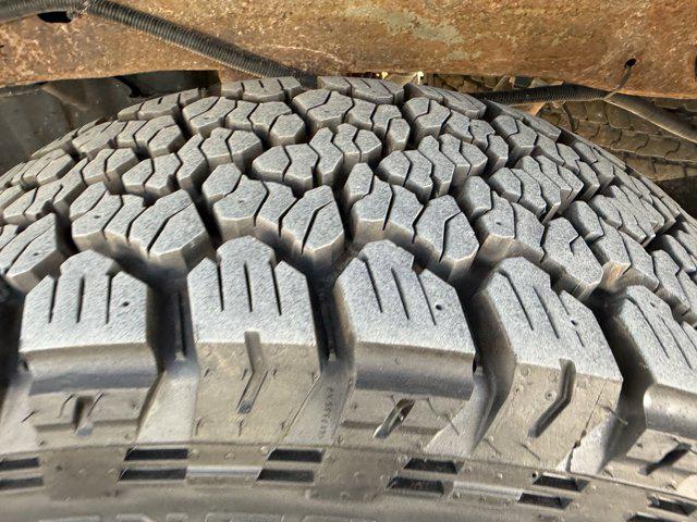 used 2014 GMC Sierra 2500 car, priced at $22,495