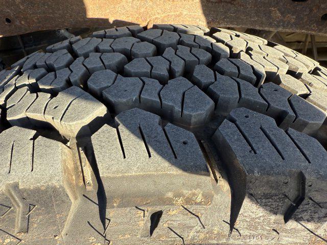 used 2014 GMC Sierra 2500 car, priced at $22,495