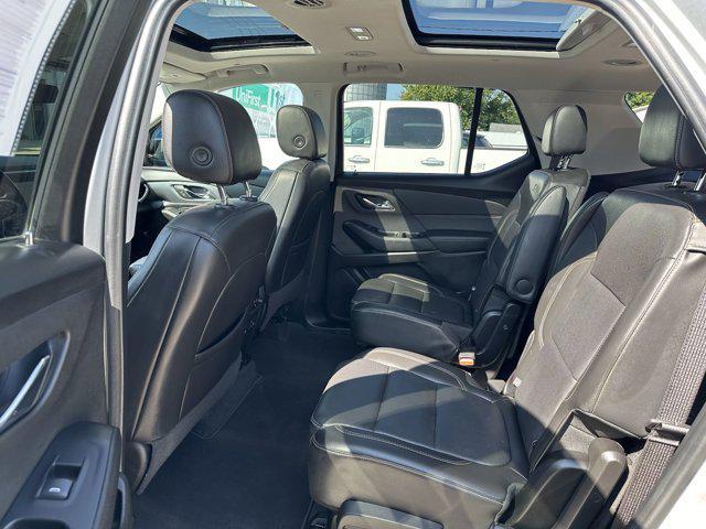 used 2021 Chevrolet Traverse car, priced at $26,997