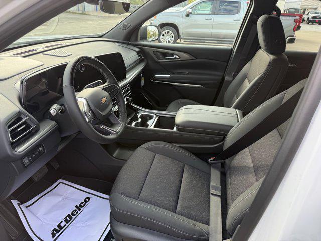 new 2026 Chevrolet Traverse car, priced at $52,355