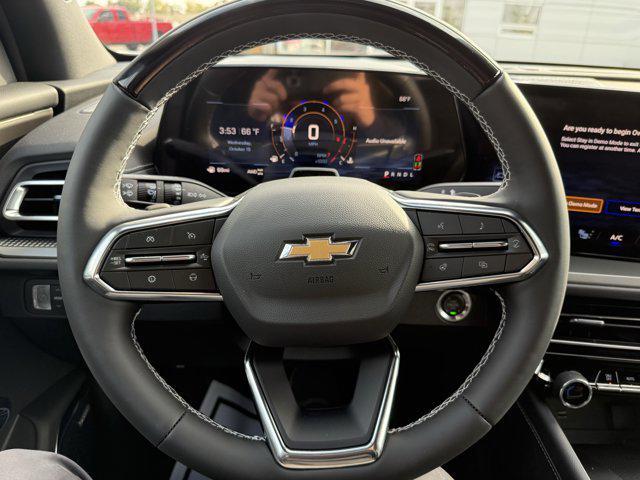 new 2026 Chevrolet Traverse car, priced at $52,355