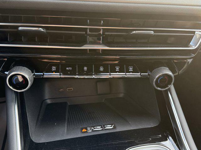 new 2026 Chevrolet Traverse car, priced at $52,355