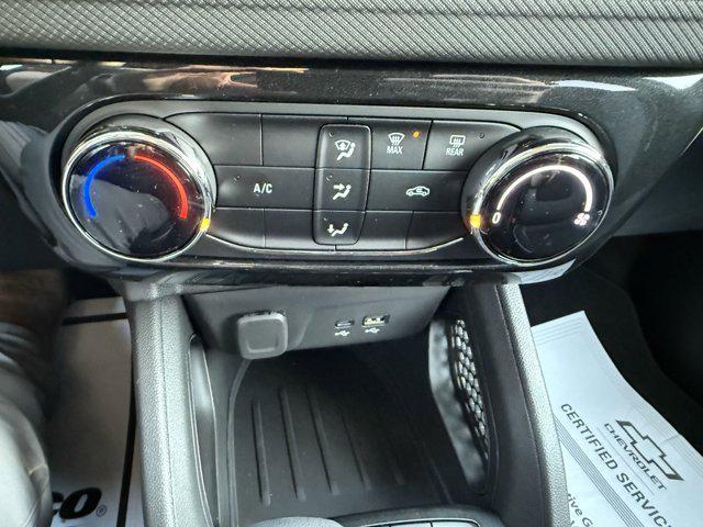 new 2025 Chevrolet TrailBlazer car, priced at $27,595