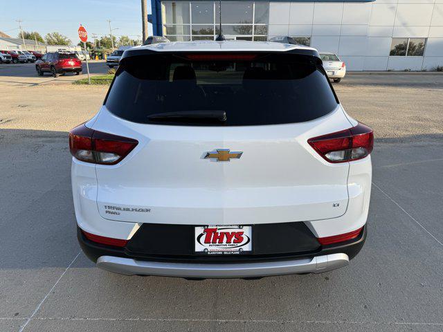 new 2025 Chevrolet TrailBlazer car, priced at $27,595