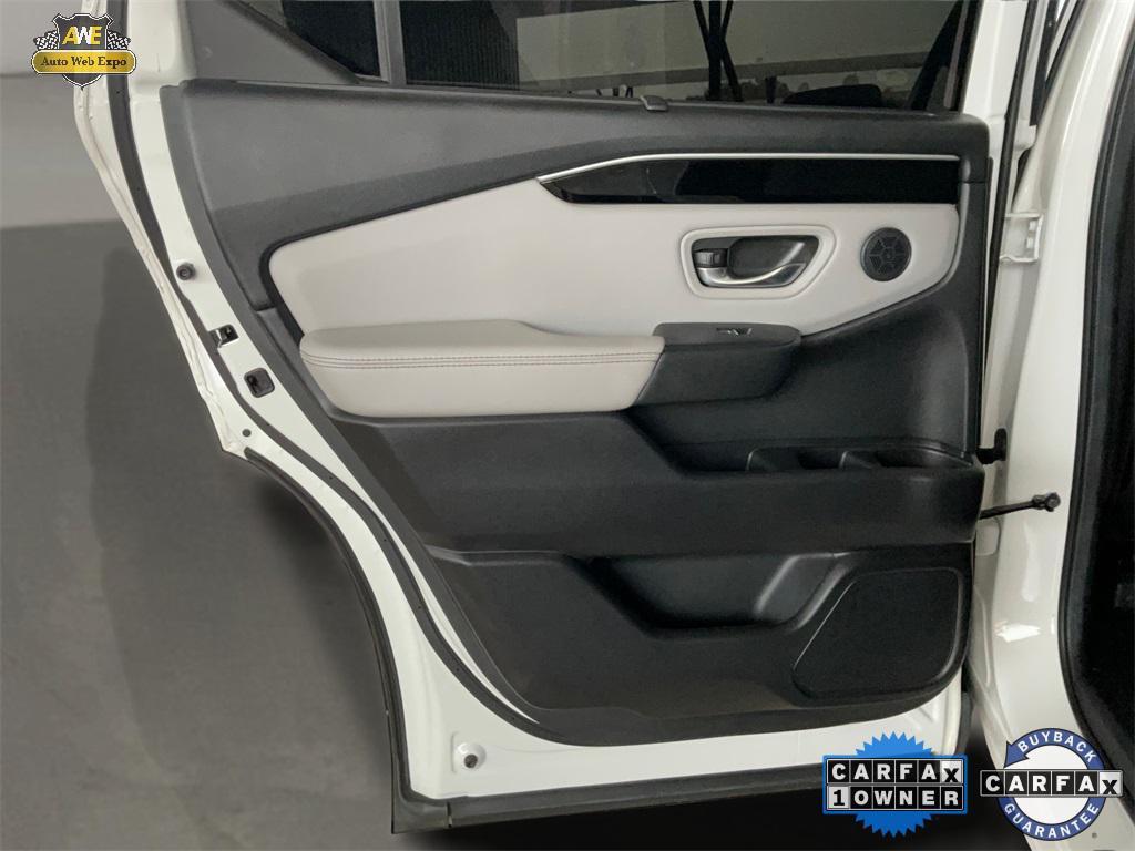 used 2024 Honda Pilot car, priced at $38,989