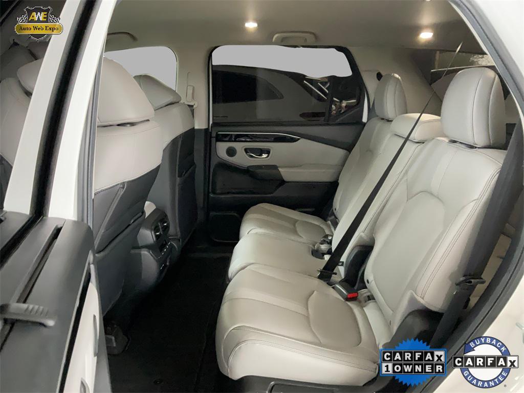 used 2024 Honda Pilot car, priced at $38,989