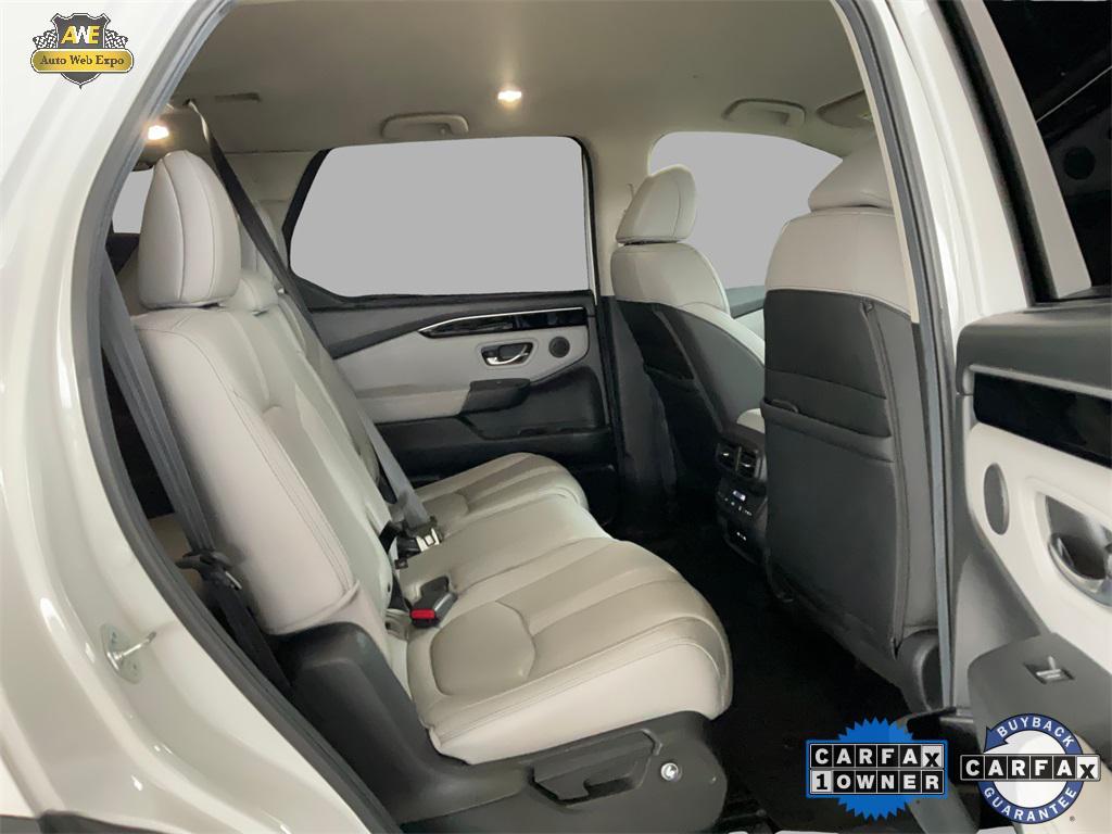 used 2024 Honda Pilot car, priced at $38,989