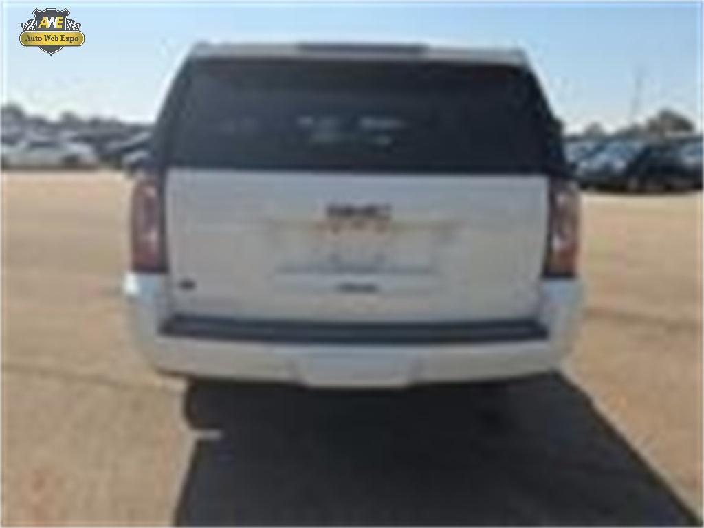 used 2018 GMC Yukon car, priced at $29,580