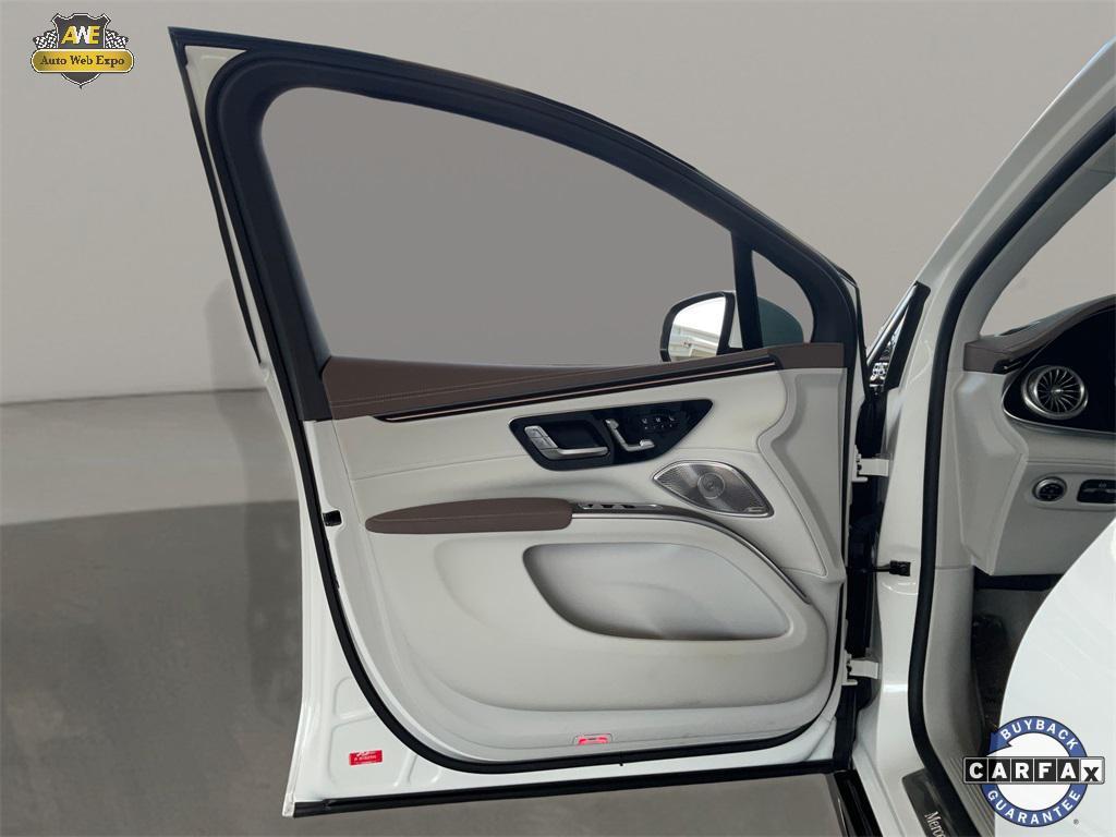 used 2023 Mercedes-Benz EQS 580 car, priced at $60,988