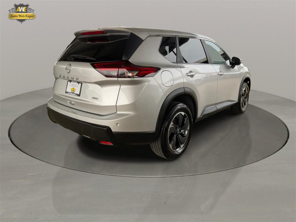 used 2025 Nissan Rogue car, priced at $22,900