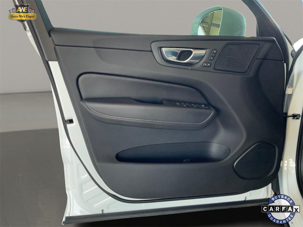 used 2020 Volvo XC60 car, priced at $31,406