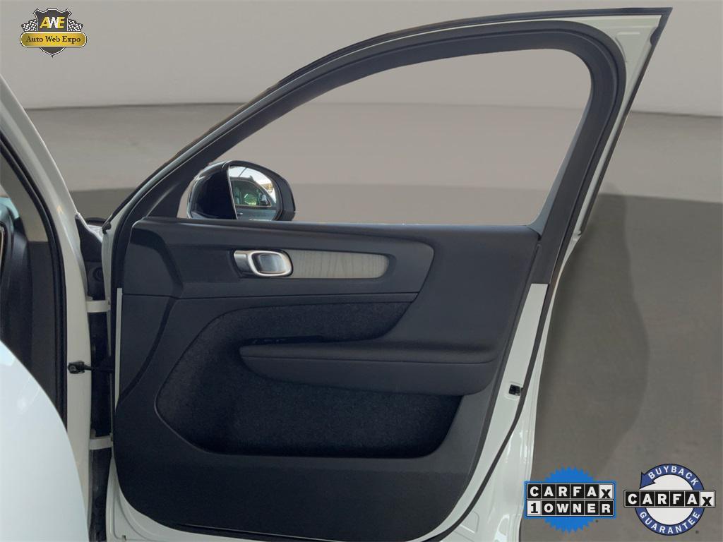 used 2024 Volvo XC40 car, priced at $28,988