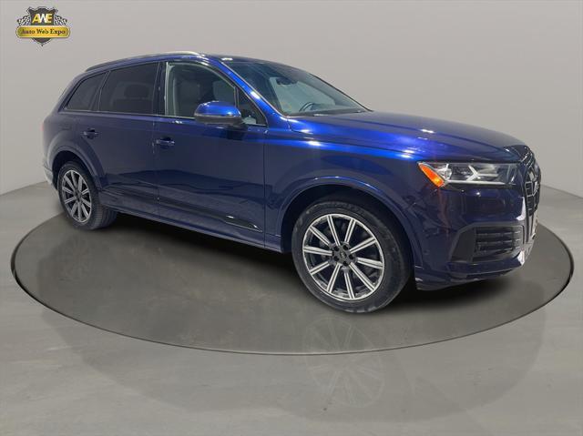 used 2022 Audi Q7 car, priced at $37,490