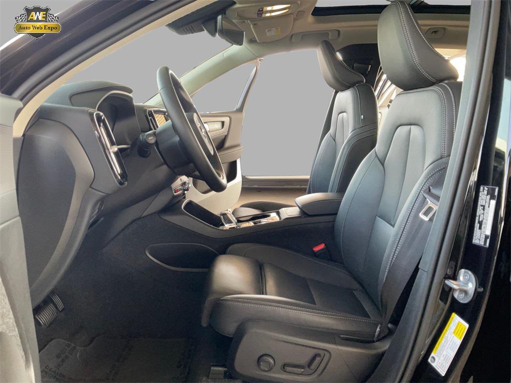 used 2025 Volvo XC40 car, priced at $32,988