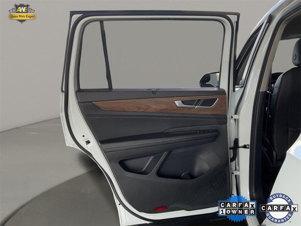 used 2024 Volkswagen Atlas car, priced at $28,923