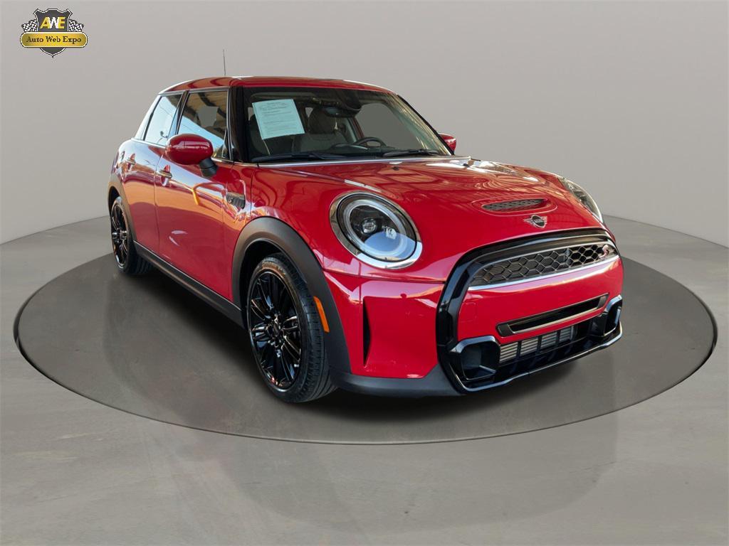 used 2024 MINI Hardtop car, priced at $25,964