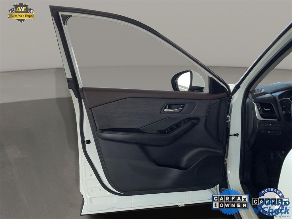 used 2023 Nissan Rogue car, priced at $21,988