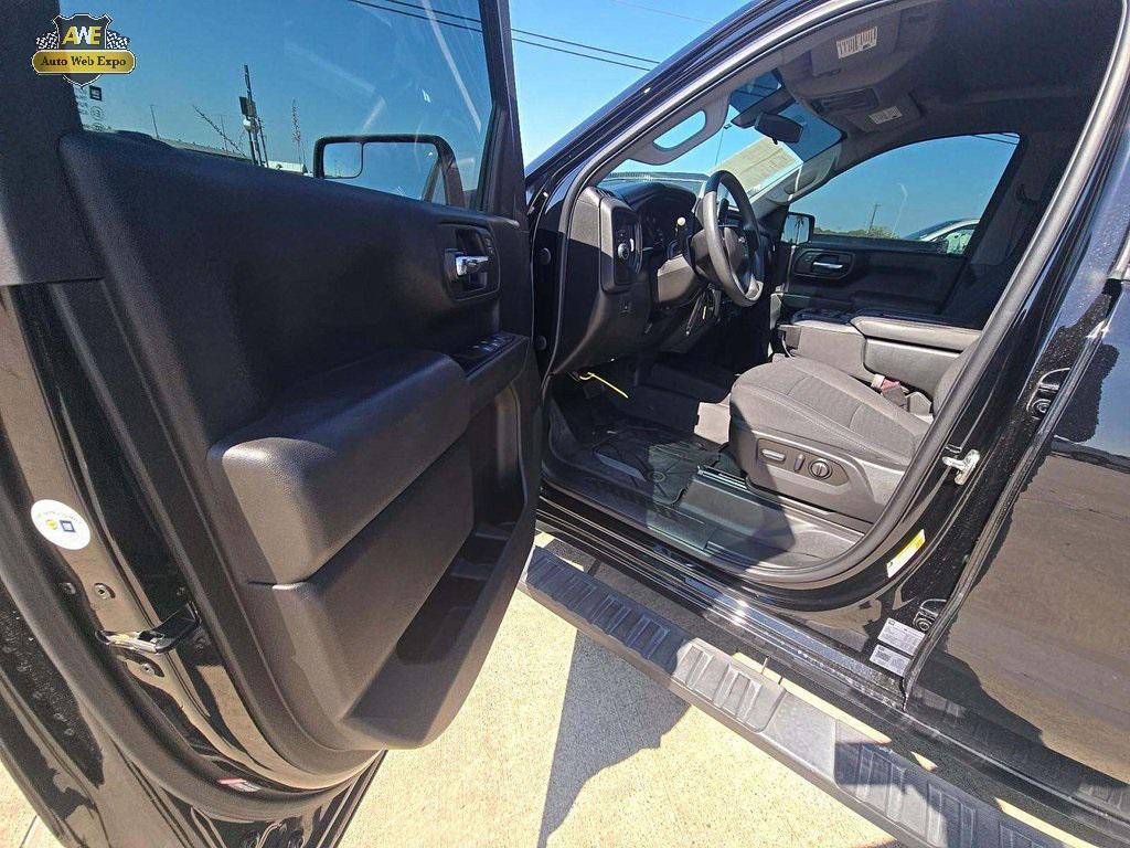 used 2022 Chevrolet Silverado 1500 car, priced at $29,999