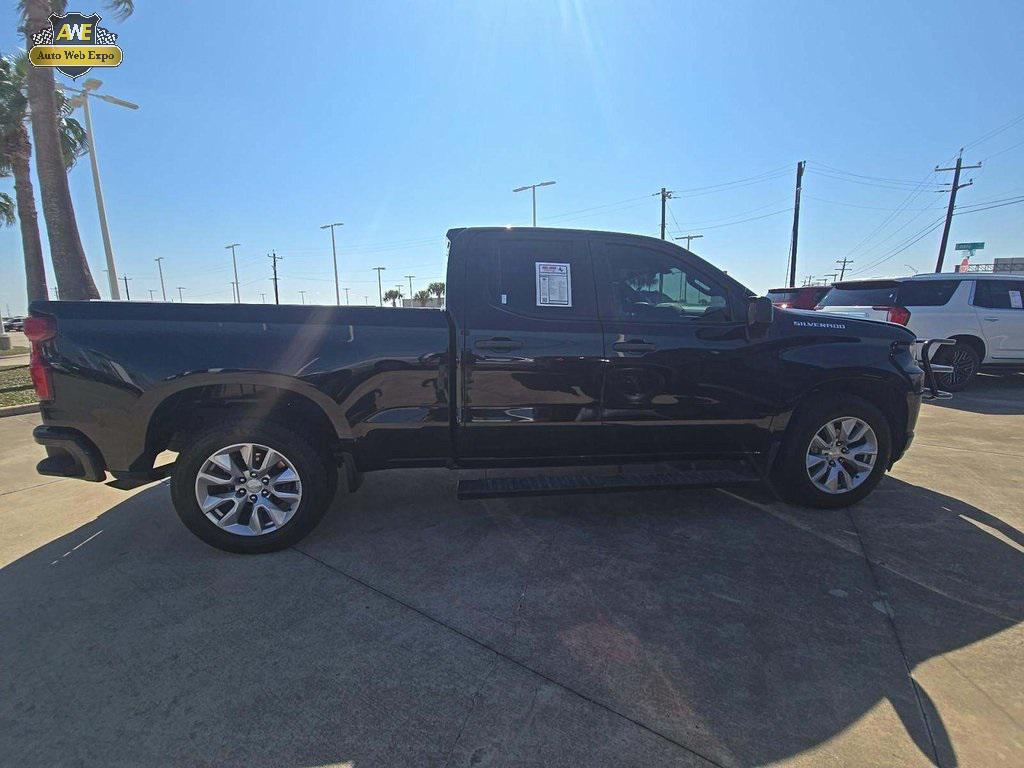 used 2022 Chevrolet Silverado 1500 car, priced at $29,999