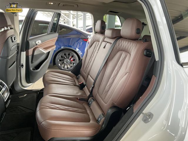 used 2022 BMW X7 car, priced at $43,999