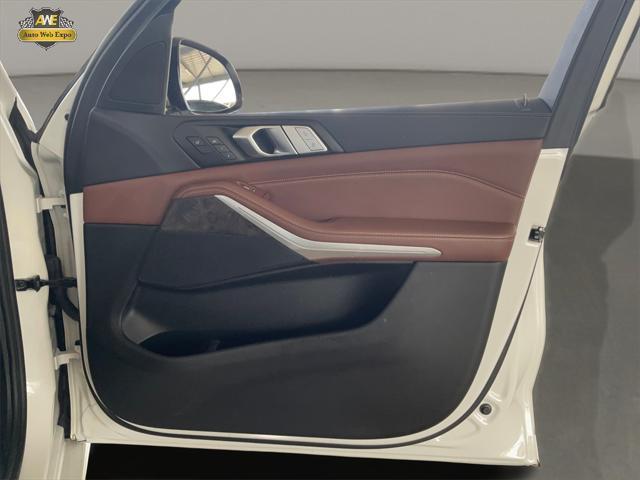 used 2022 BMW X7 car, priced at $43,999