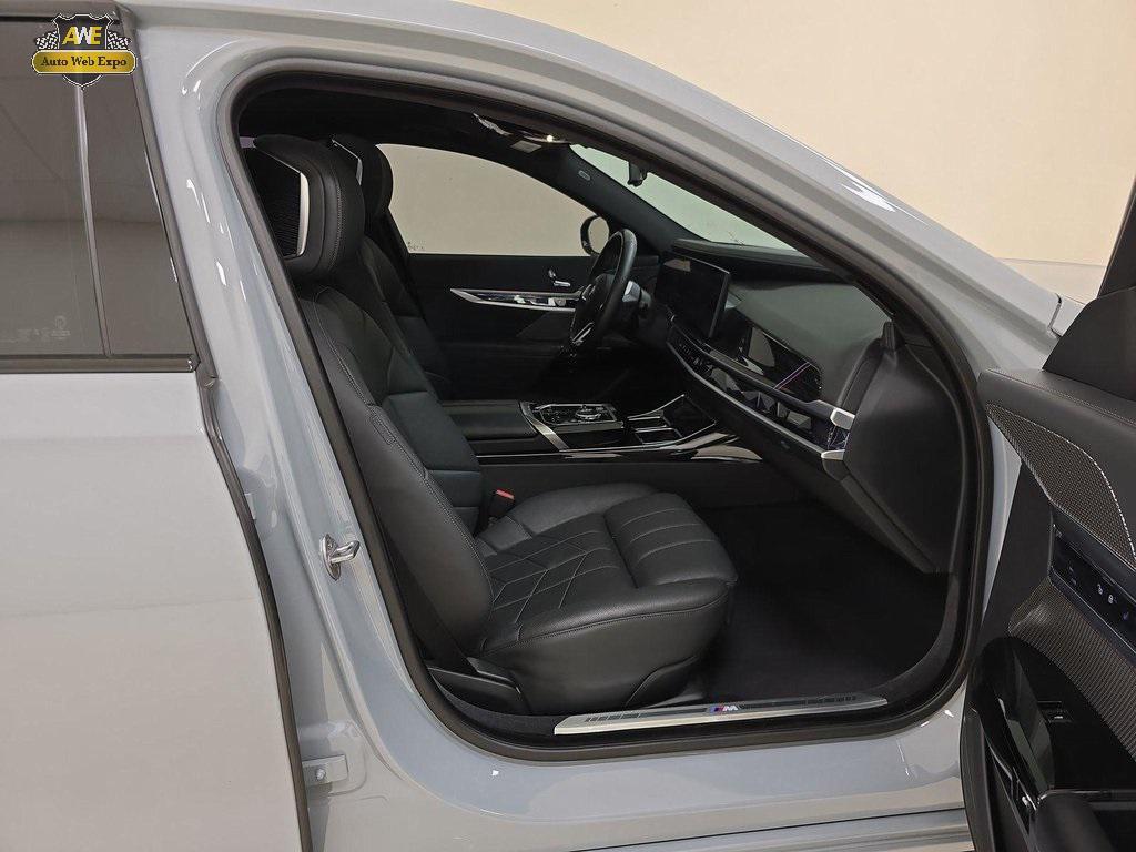 used 2024 BMW i7 car, priced at $64,988