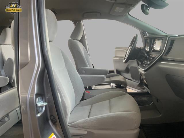 used 2018 Toyota Sienna car, priced at $18,454