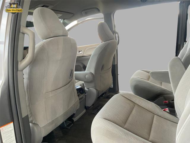 used 2018 Toyota Sienna car, priced at $18,454