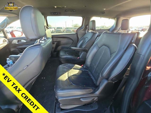 used 2021 Chrysler Pacifica Hybrid car, priced at $19,995