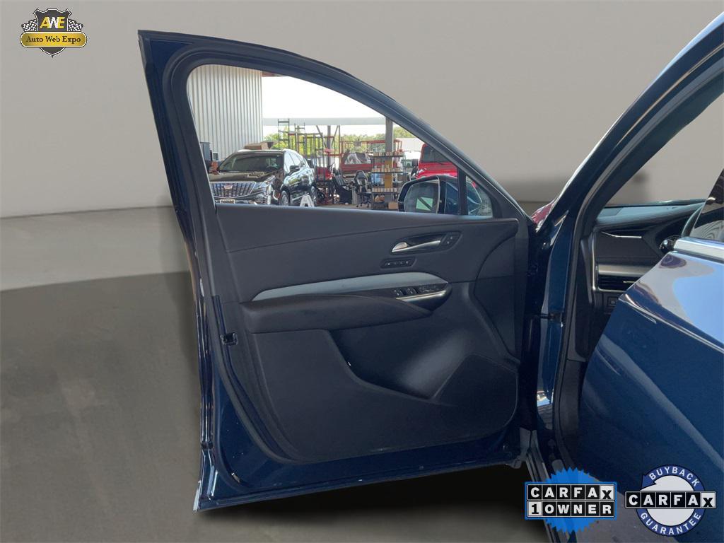 used 2021 Cadillac XT4 car, priced at $24,987