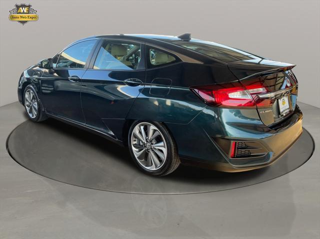 used 2018 Honda Clarity Plug-In Hybrid car, priced at $17,992