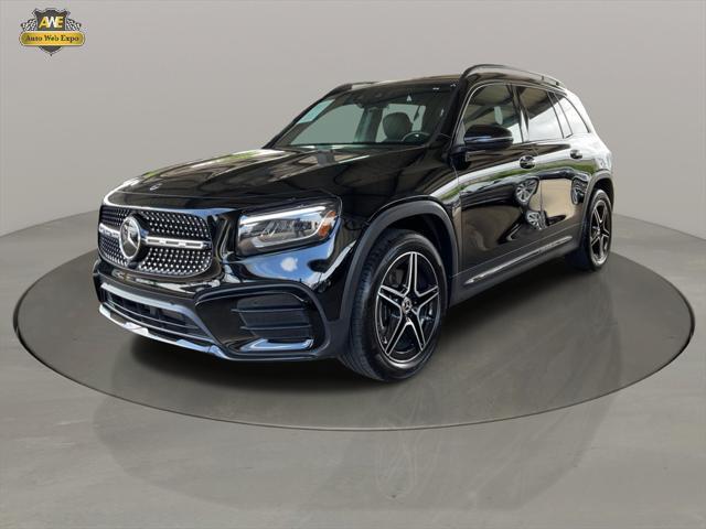 used 2024 Mercedes-Benz GLB 250 car, priced at $41,988