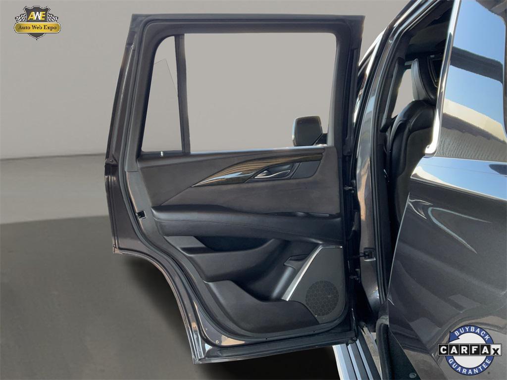 used 2017 Cadillac Escalade car, priced at $25,988