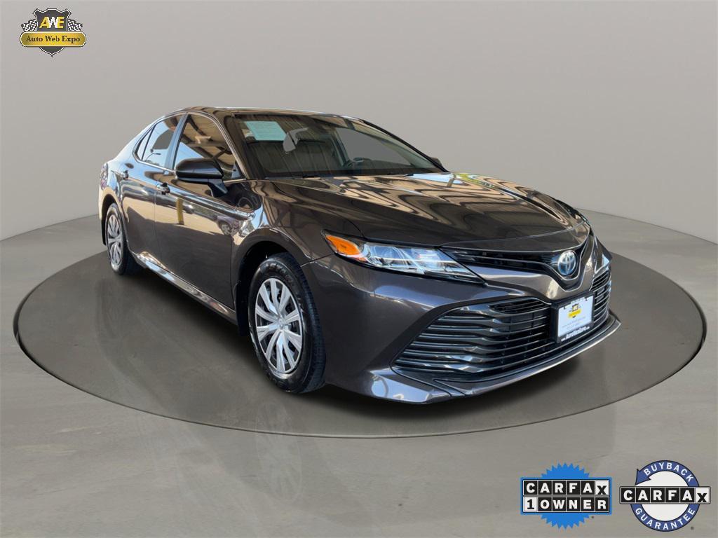 used 2018 Toyota Camry Hybrid car, priced at $19,999
