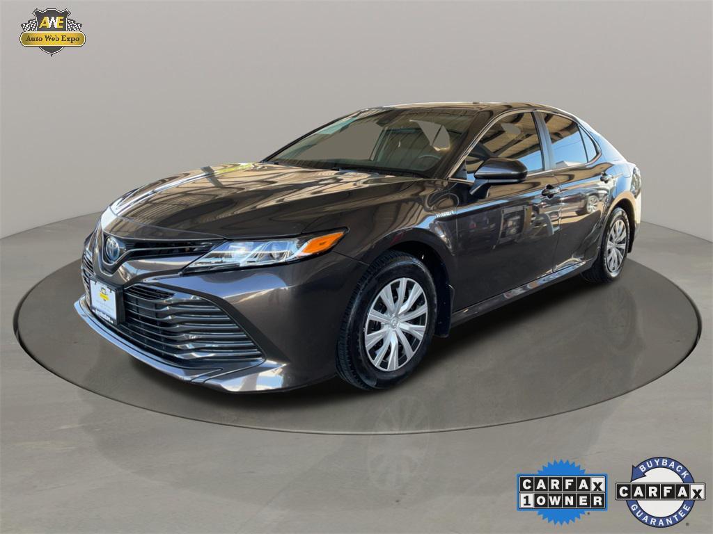 used 2018 Toyota Camry Hybrid car, priced at $19,999