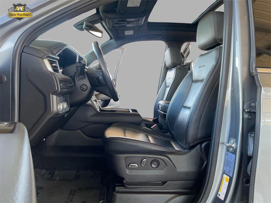 used 2022 GMC Yukon car, priced at $51,210