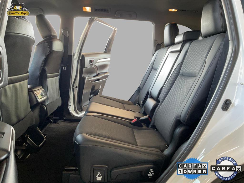 used 2019 Toyota Highlander car, priced at $20,511