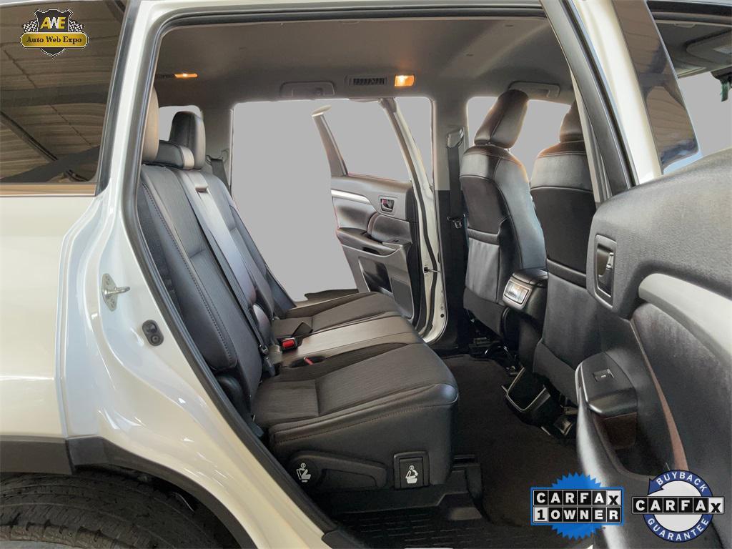 used 2019 Toyota Highlander car, priced at $20,511