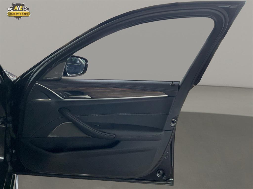 used 2022 BMW 540 car, priced at $43,988