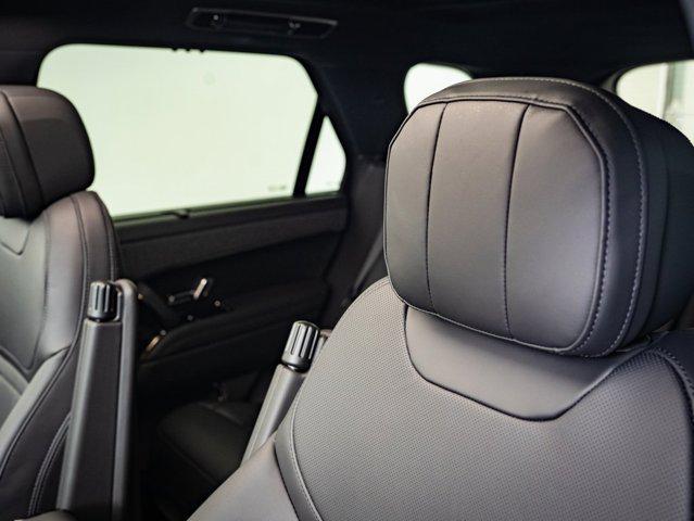 new 2025 Land Rover Range Rover Sport car, priced at $106,898