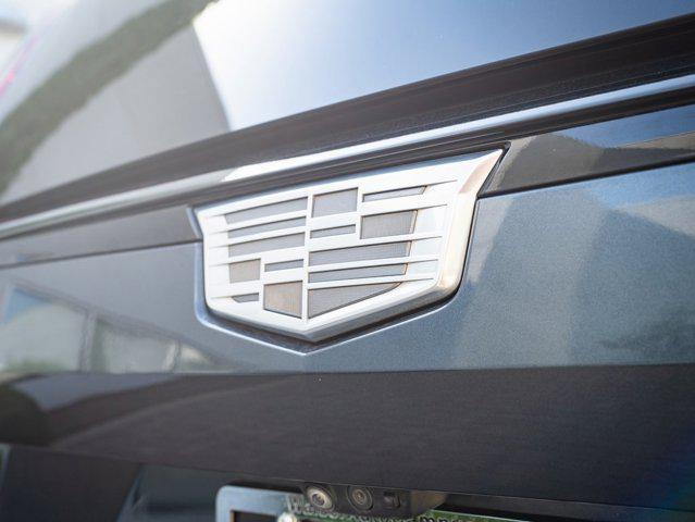 used 2021 Cadillac Escalade ESV car, priced at $66,298