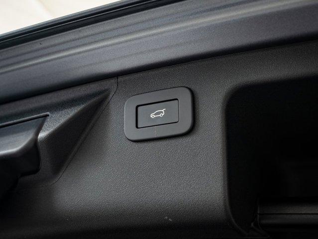 new 2025 Land Rover Discovery Sport car, priced at $47,703